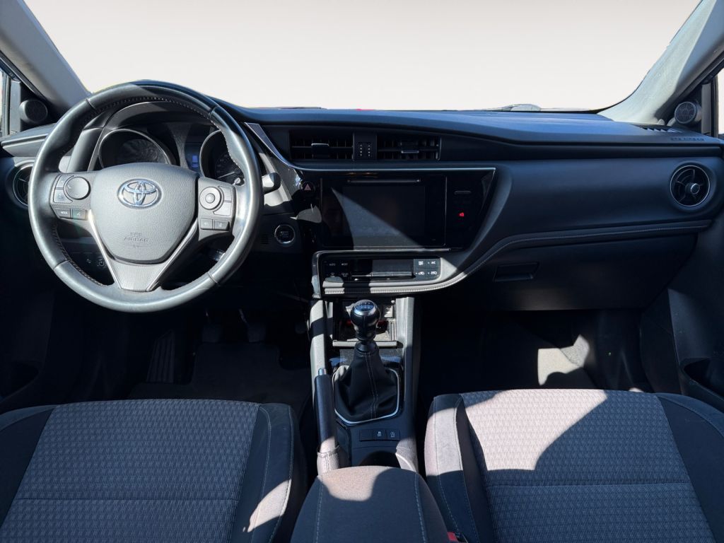 Fahrzeugabbildung Toyota Auris 1.2 Turbo Touring Sports Comfort