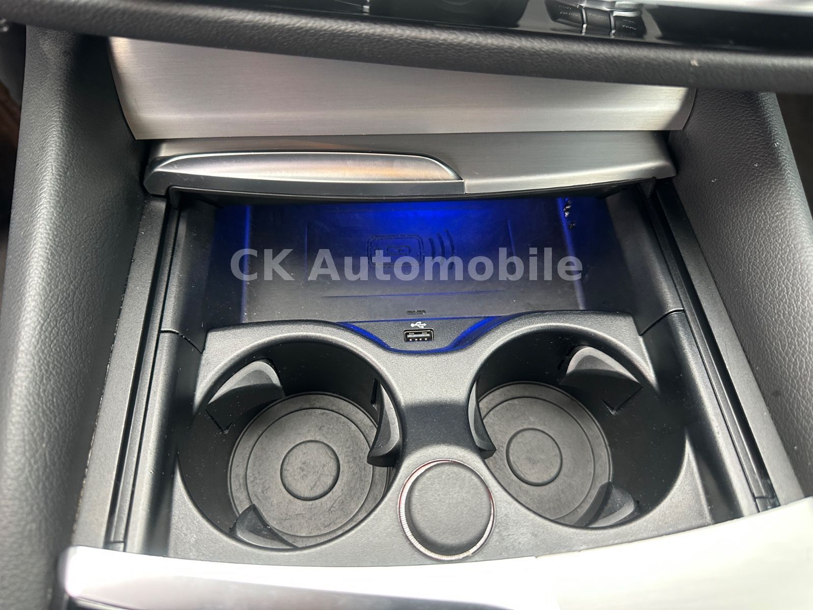 Fahrzeugabbildung BMW 530d Lim./Navi/Head-Up/Laser/Leder/Kamera