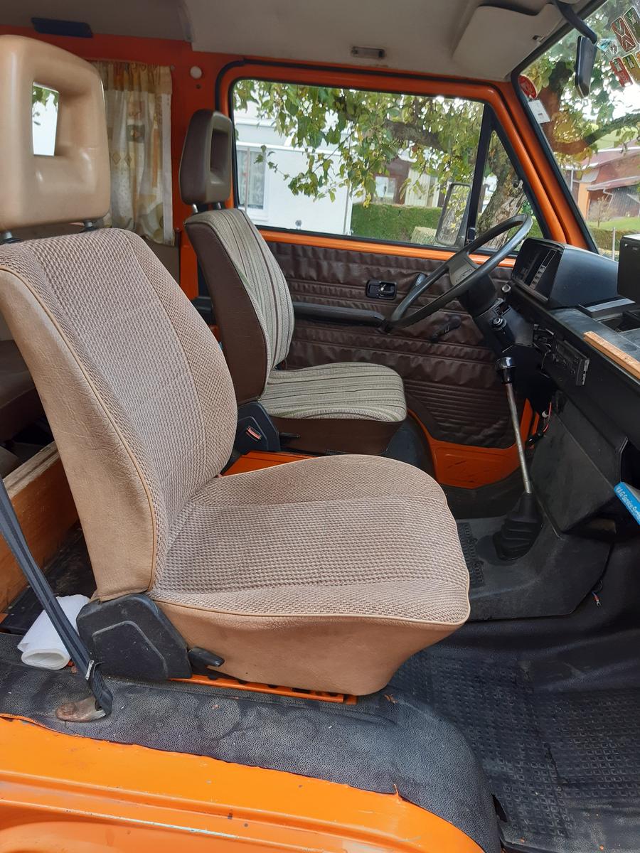 Volkswagen VW-Bus Transporter T3 Camper Orange TÜV Oldtimer