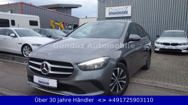 Mercedes-Benz B 200 d 8G-DCT Style*PANORAMA*LED*LEDER