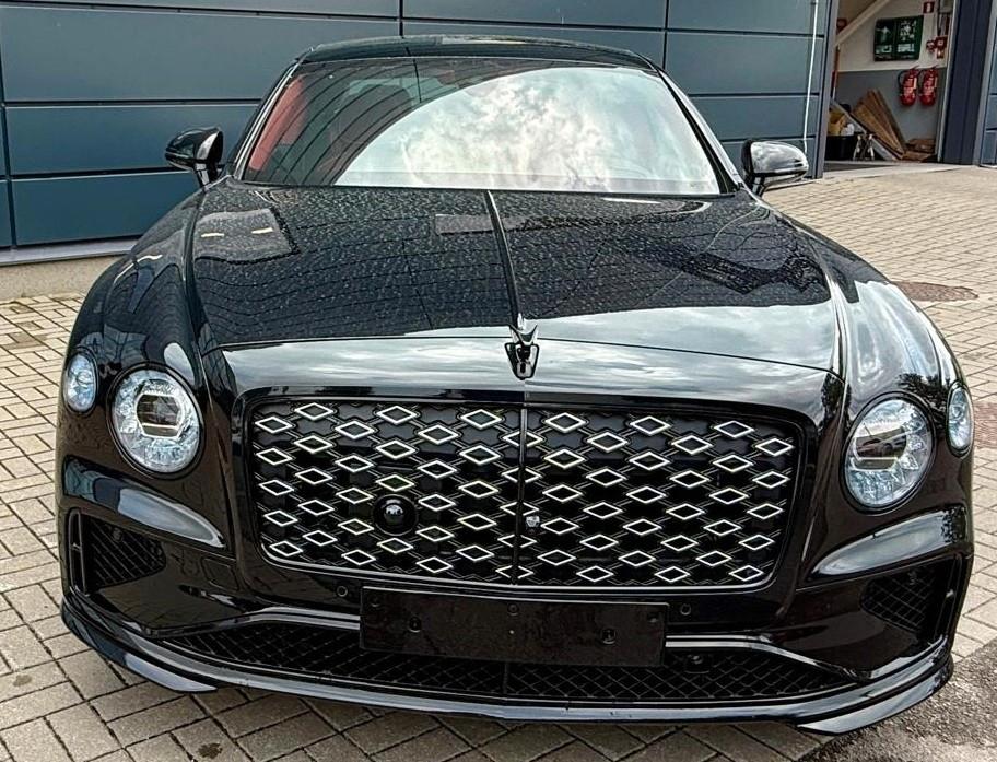 Bentley Flying Spur V8 Hybrid,MULLINER,Black Line,Naim