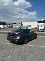 BMW 330i M Sport | BMW-Scheckheft | Unfallfrei | - BMW 330 in Frankfurt (Main)