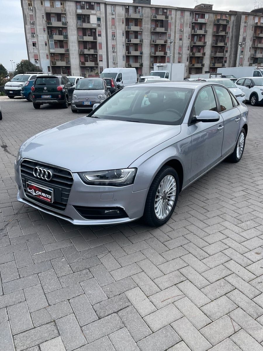 Audi A4 - 1