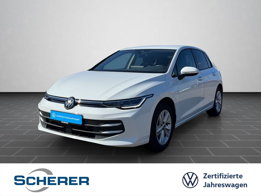 Volkswagen Golf VIII Life 1.5 TSI ACC APP-Connect SHZ