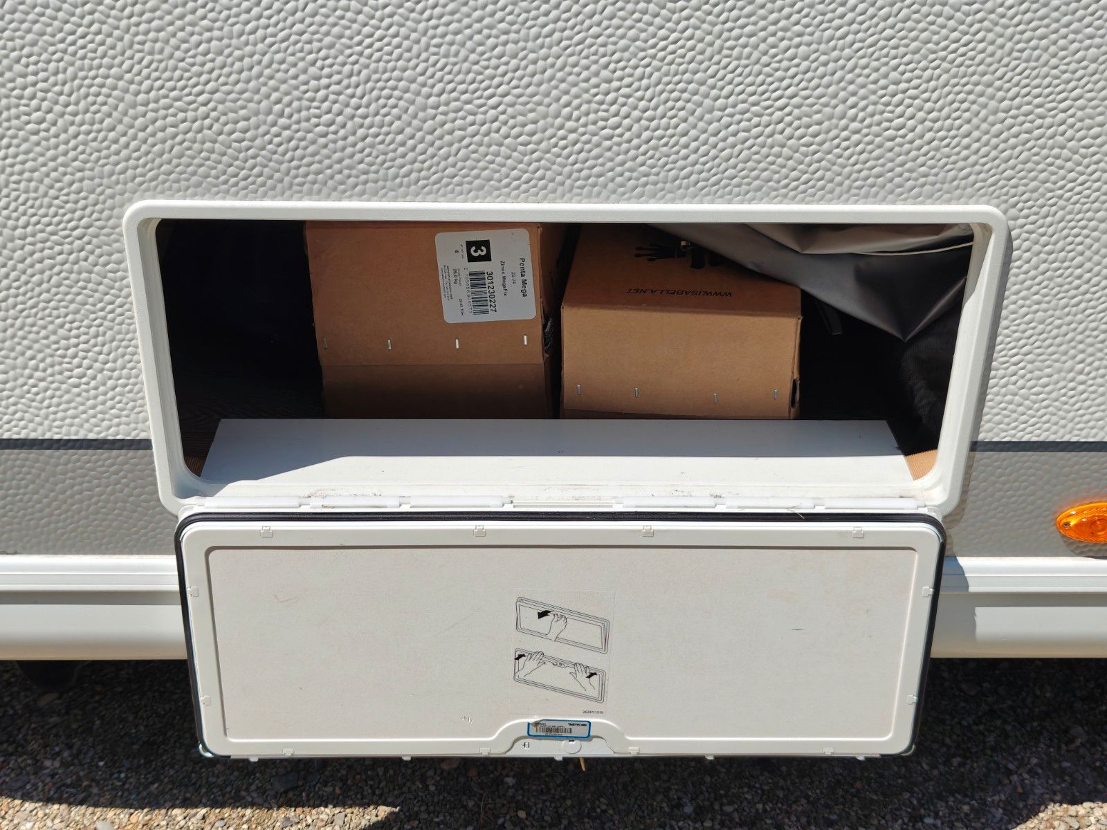 Fahrzeugabbildung Hobby Prestige 720 UKFe - Mover XT4, Isabella Vorzelt