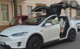 Tesla Model X 75d - weiße Tesla Model X