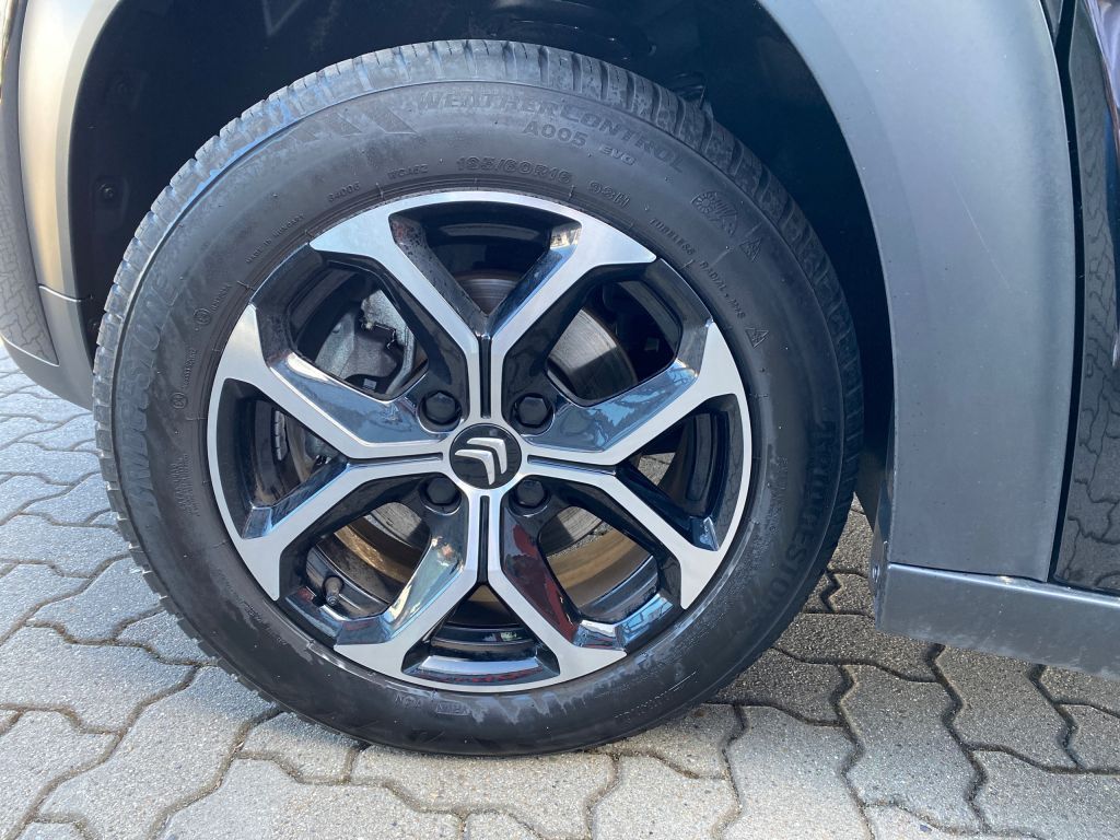 Fahrzeugabbildung Citroën C3 Aircross PureTech 110 PLUS *Allwetter*Navi*