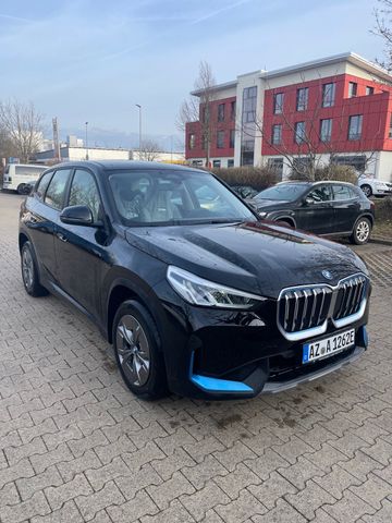 BMW iX1 Baureihe iX1 30 xDrive