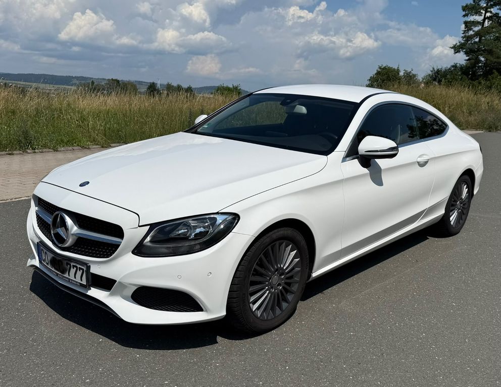 Image of Mercedes-Benz C 200