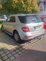 Mercedes-Benz Mercedes ml 320 AMG - Mercedes-Benz ML 320 in Stuttgart