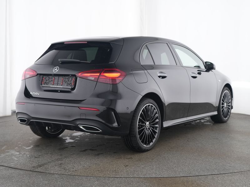 Fahrzeugabbildung Mercedes-Benz A 250 e AMG Plus*PAno*HUD*Distro*Burm*22kW*Night
