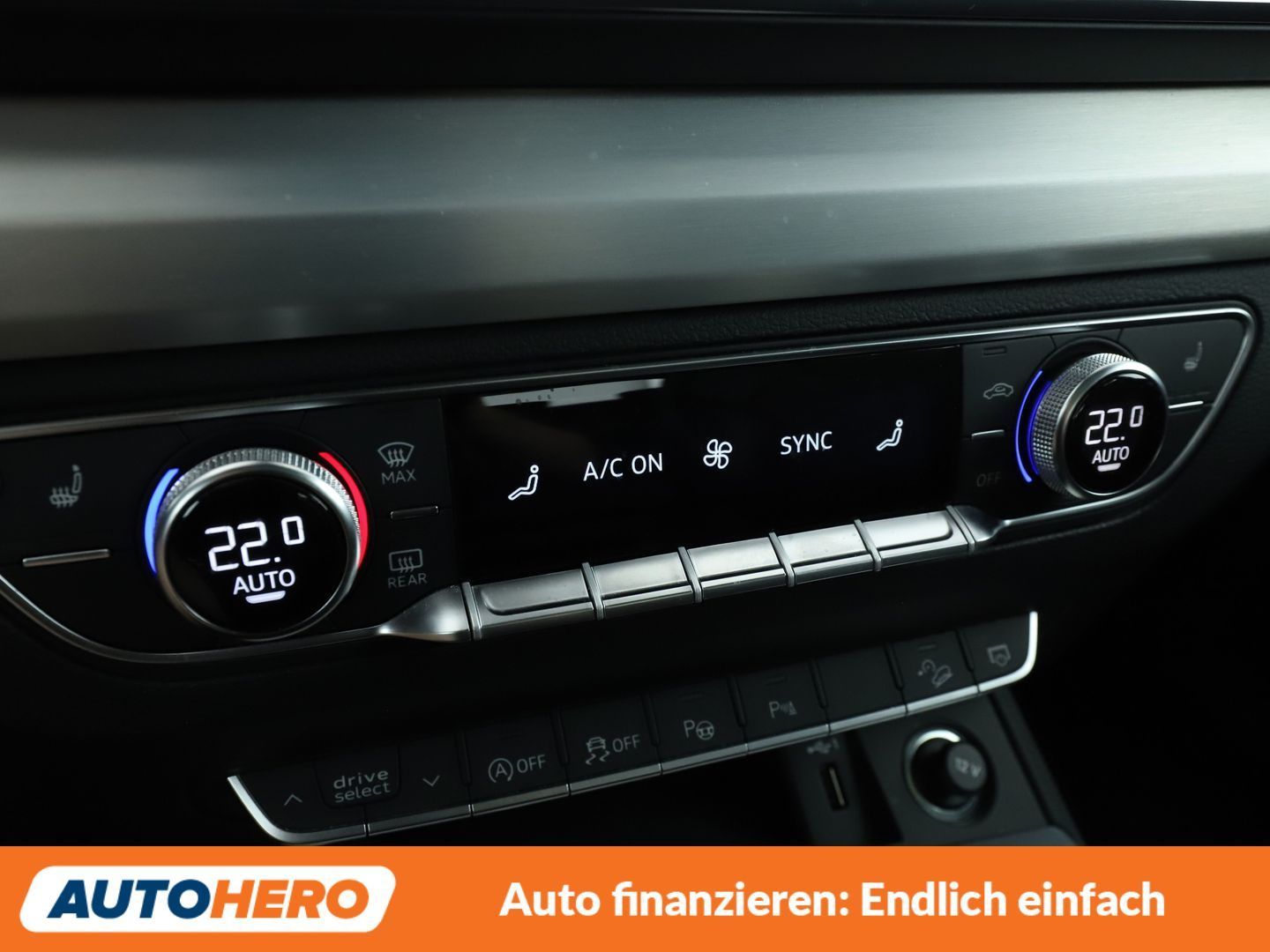 Audi Q5 45 TFSI Mild-Hybrid quattro S line Aut. NAVI foto 22