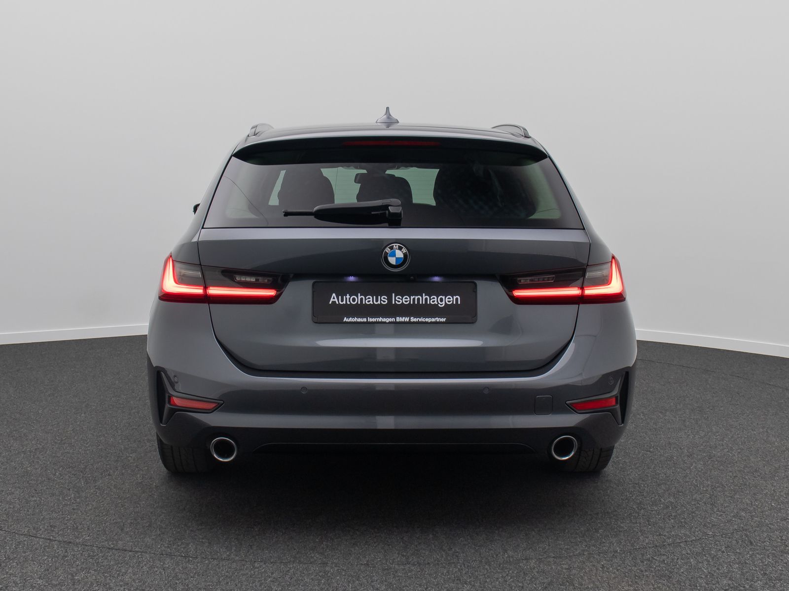 Fahrzeugabbildung BMW 320d Sport Line Kamera DAB Alarm HiFi Komfort