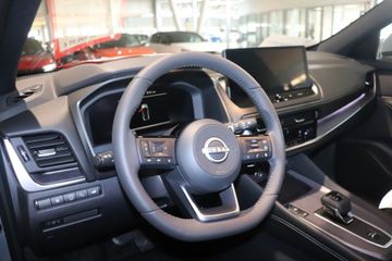 Fotografie des Nissan Qashqai 1.3 DIG-T MHEV Xtronic Tekna Pano