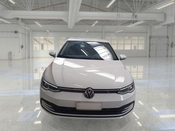 Volkswagen Golf - 2