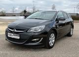 Opel Astra J Sports Tourer Exklusiv*NAVI*KAMERA*ALU* - Opel Astra Exklusiv mit Diesel-Antrieb