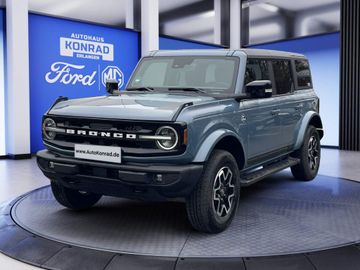 Ford Bronco - 1