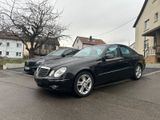 Mercedes-Benz E 320 CDI AVANTGARD LAUREUS . 1.HAND . PANORAMA. - Mercedes-Benz E 320 mit Diesel-Antrieb