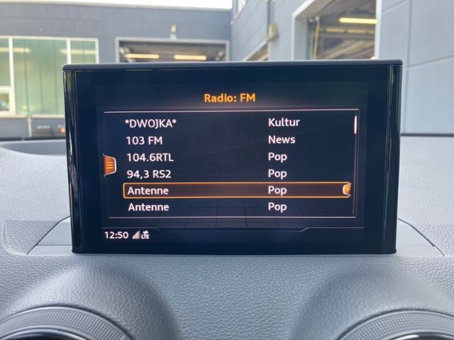 Q2 1.4 TFSI design KLIMA NAVI ALU