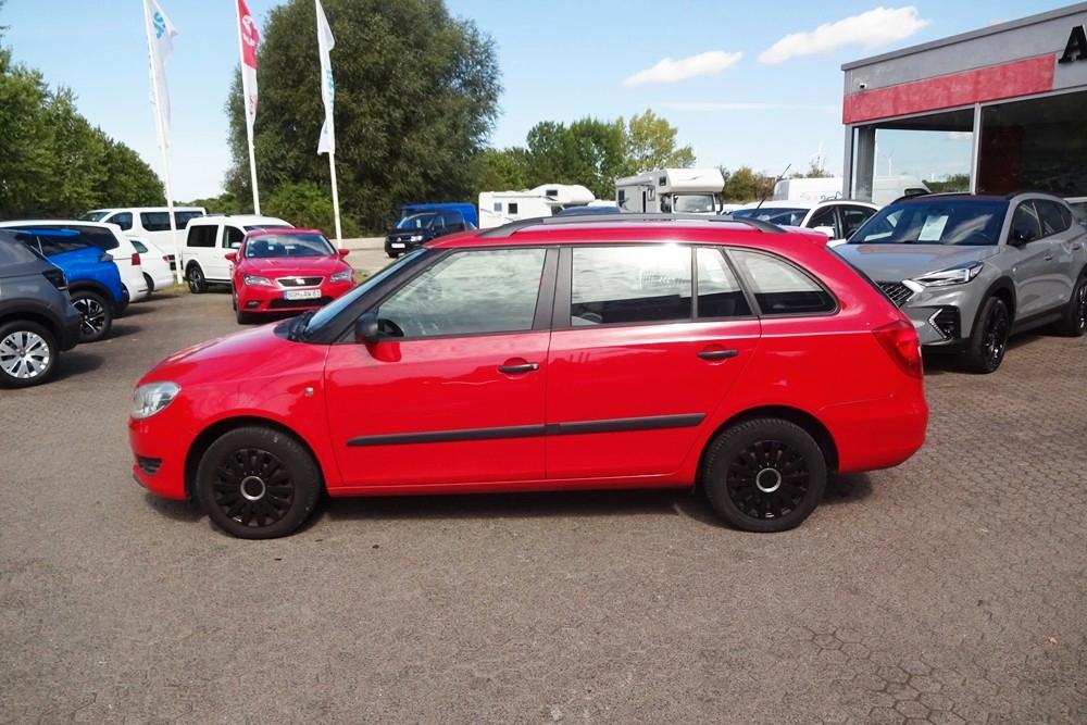 Skoda Fabia 2012 — photo 12