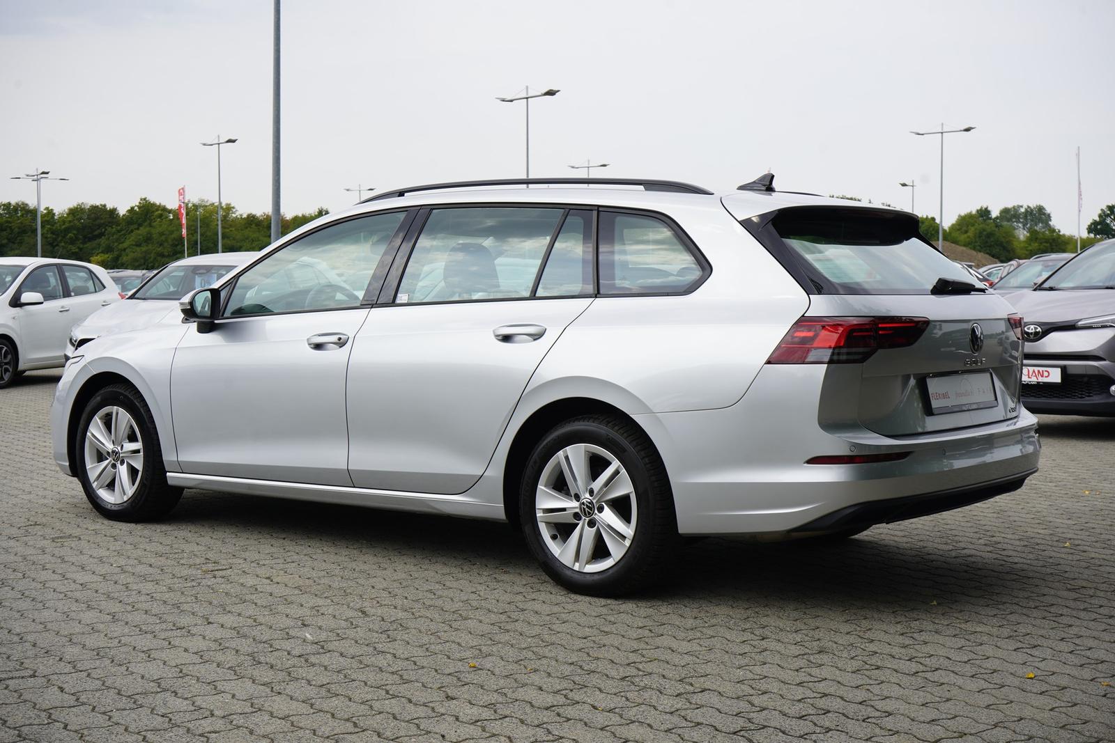 Volkswagen Golf VIII Variant Life eTSI DSG LED Navi ACC AHK, миниатюра 3