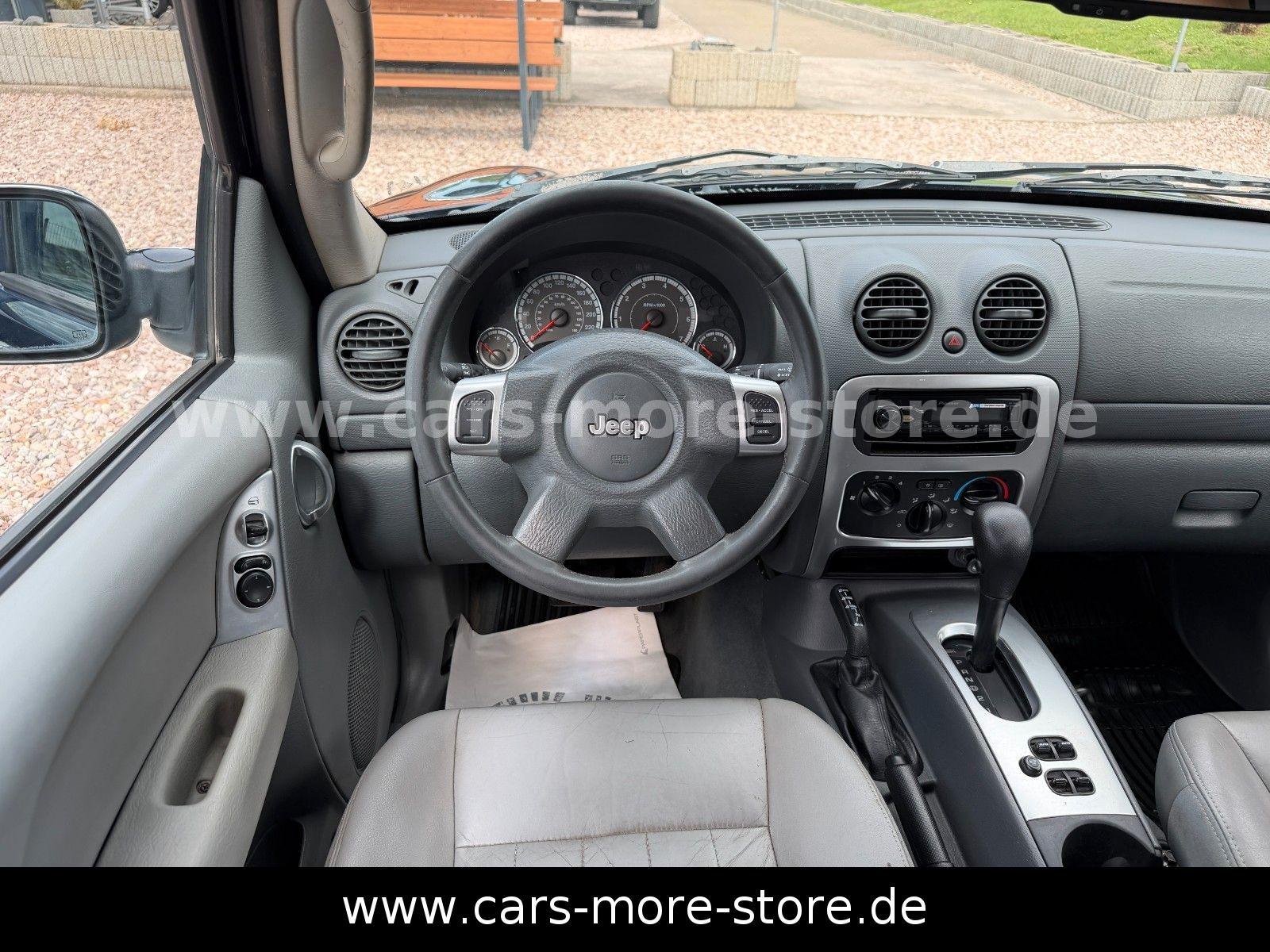 Jeep Cherokee 3.7 V6 Limited 4x4 | 204 ch | BVA | Toit ouvrant | Attelage | Sièges chauffants | Régulateur de vitesse | Climatisation