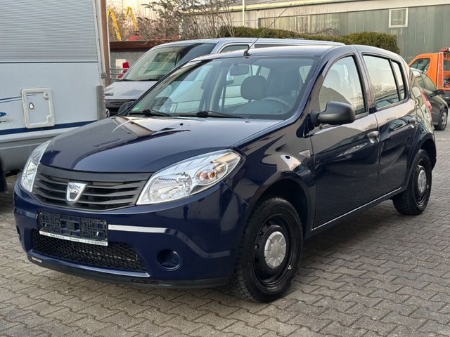 Dacia Sandero Basis/ wenig Kilometer