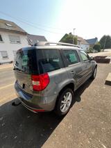 Skoda Yeti 2.0 TDI 81kW Drive Drive - Skoda Yeti von privat