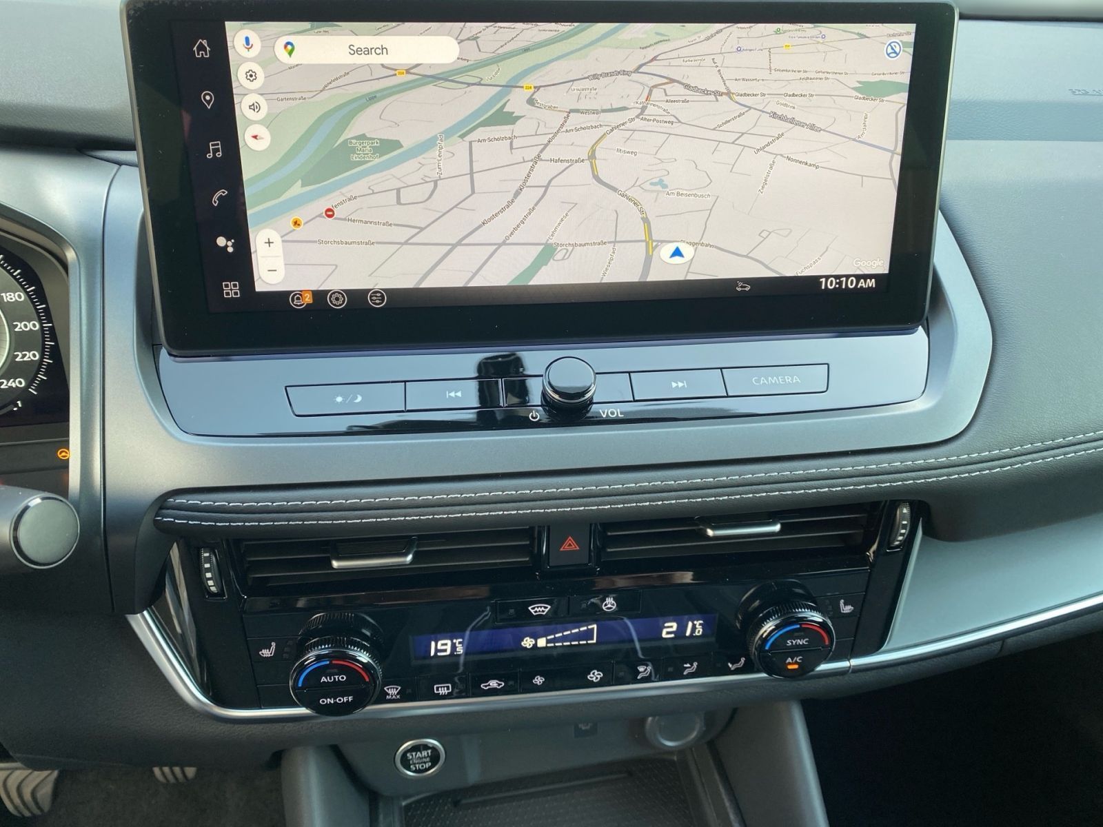 Fahrzeugabbildung Nissan Qashqai N-Connecta*NAVI*PDC*SHZ*KAMERA