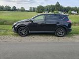 Toyota RAV 4 Hybrid - Toyota RAV 4 Gebrauchtwagen in Frankfurt