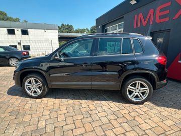 Volkswagen Tiguan - 10