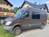 Mercedes-Benz Allrad Sprinter 4x4 V6 Expedition 4 Schlafplätze - Offers