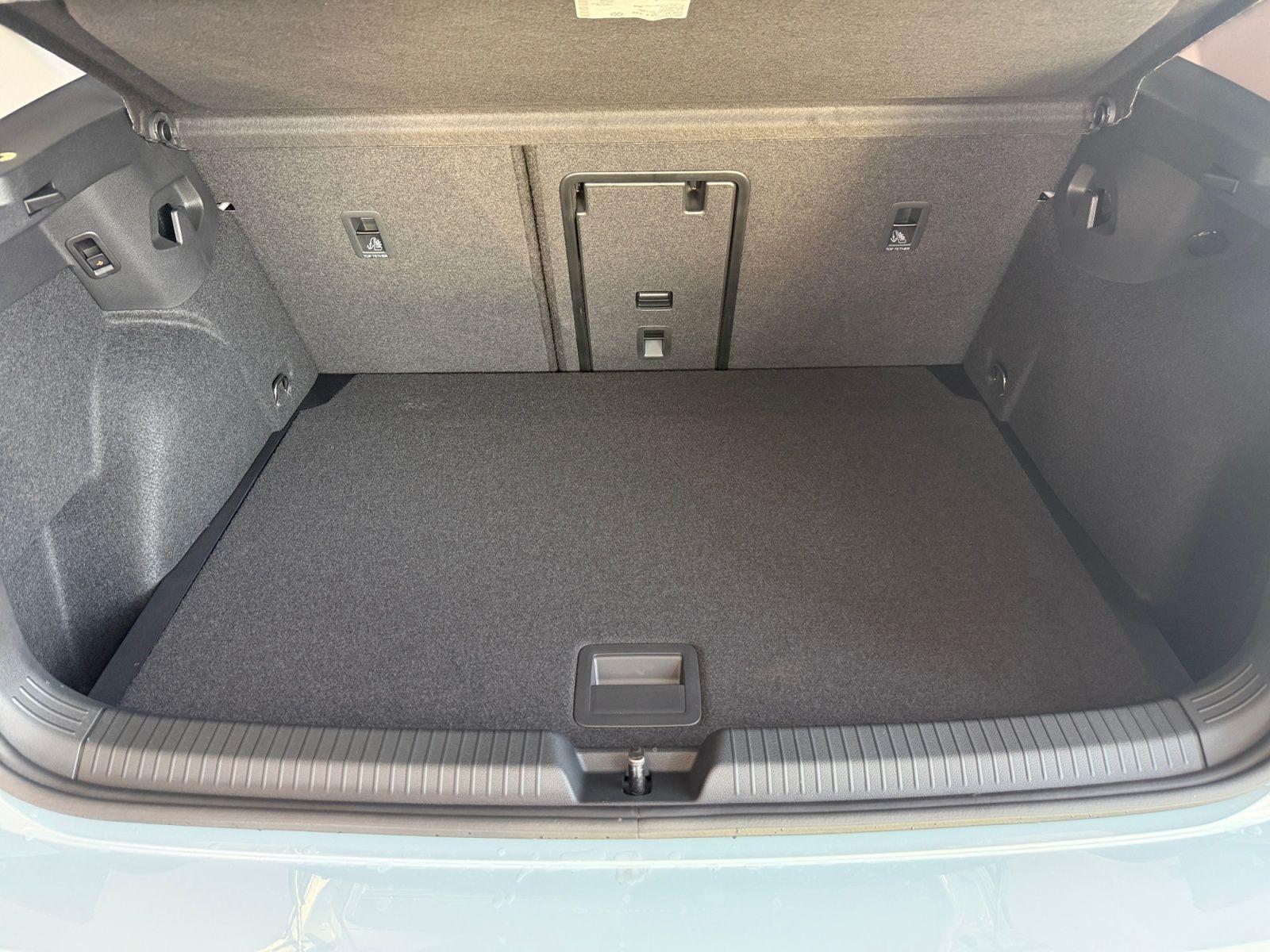 Volkswagen Golf 1.5eTSI Goal DSG AHK LED Navi, миниатюра 11
