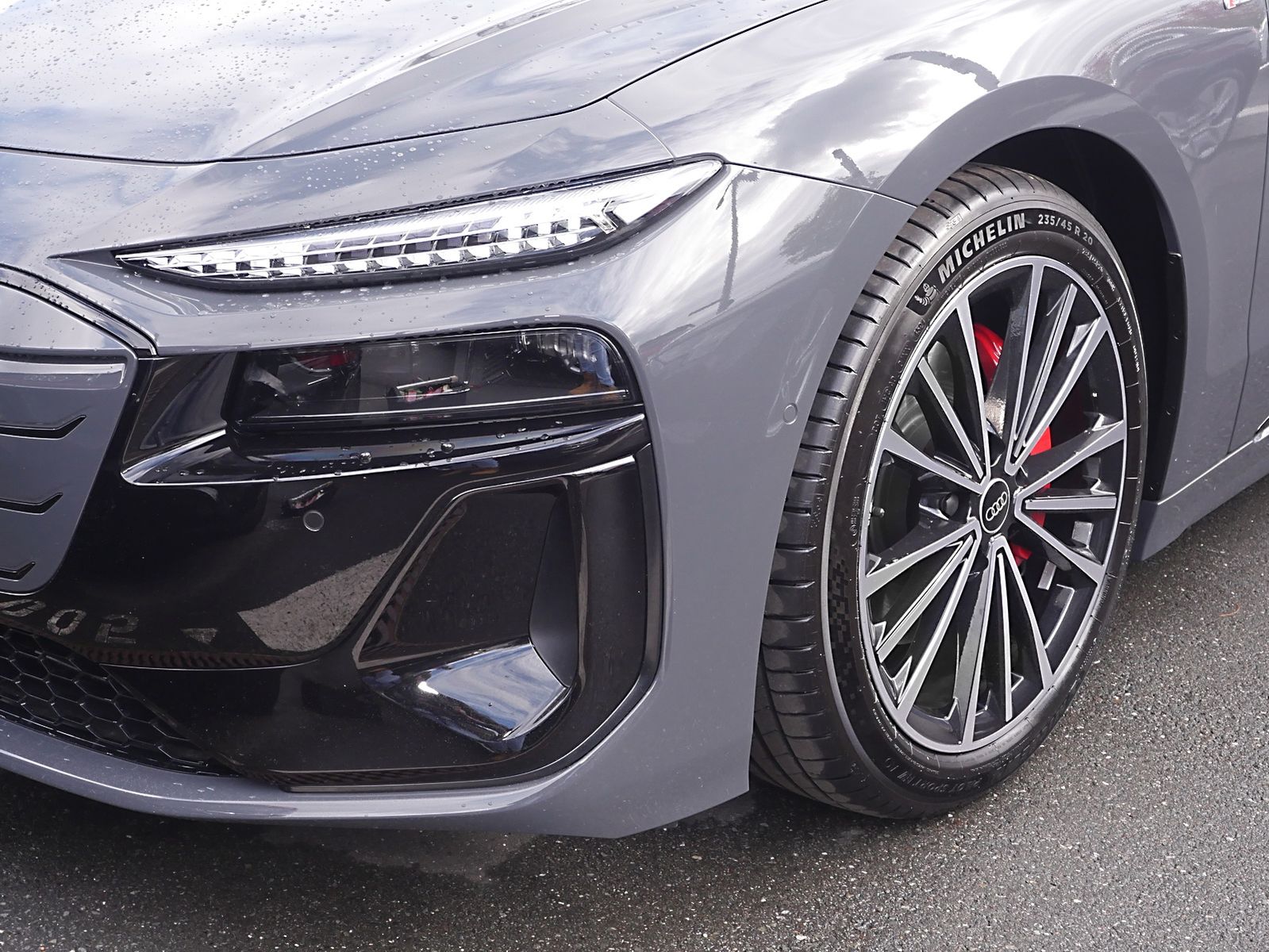 Audi A6 e-tron - Bild 13