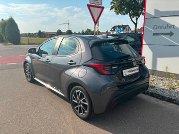 Toyota Yaris - 4