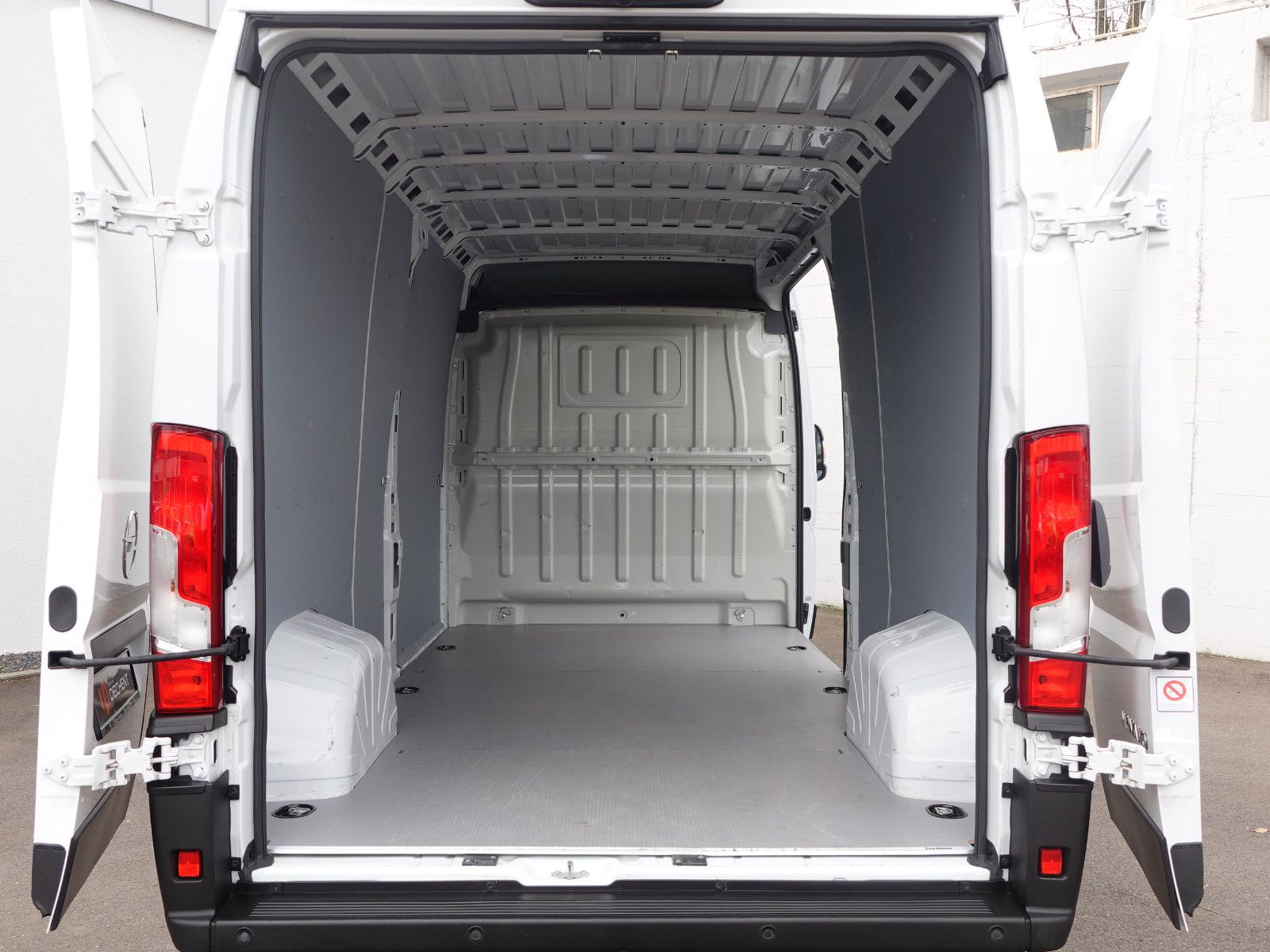 Fahrzeugabbildung Opel Movano C Kasten HKa L3H2 3,5t Edition