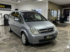 Fahrzeugabbildung Opel Meriva 1.8 Cosmo / Navi Klimaanlage ZV AHK