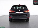 BMW X1 sDrive18i SPORT LINE KAMERA,AMBIENTE,1.HD,SH - BMW X1 mit Benzin-Antrieb: Schwarz, Ambiente-Beleuchtung