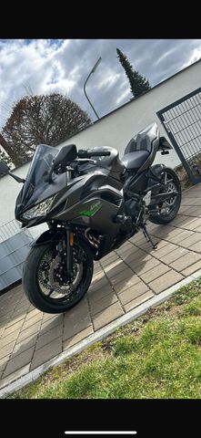 Kawasaki Ninja 650