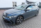 Volkswagen Golf VIII Variant 2.0 TSI R-Line DSG MATRIX/STHZ - mit Benzin-Antrieb: Alcantara, Head-Up Display, Kombi