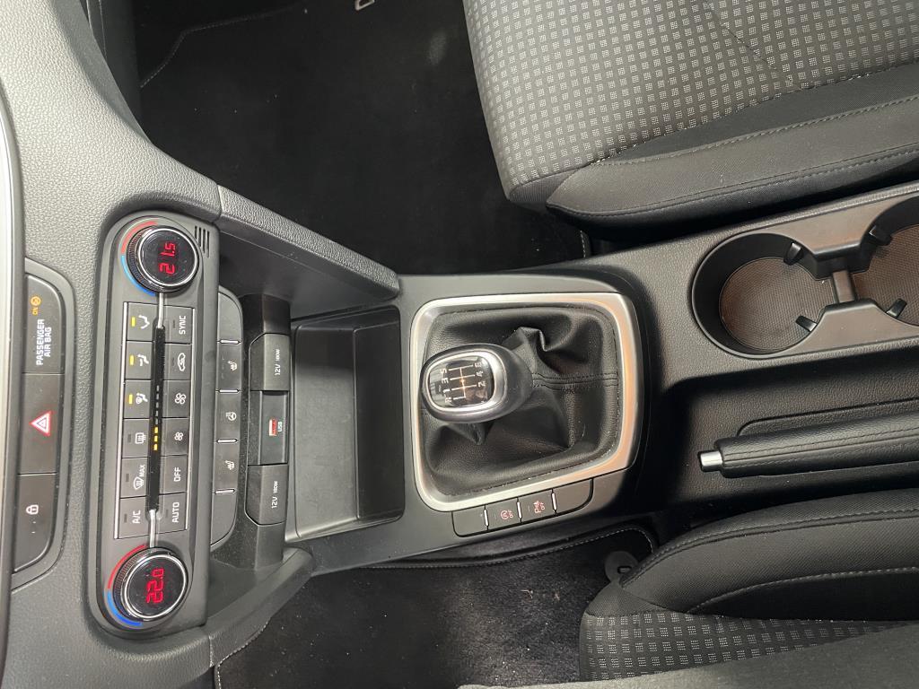 Kia CEED SW SILVER 1.0 T SHZ, KAMERA, PDC, KLIMAAUTO