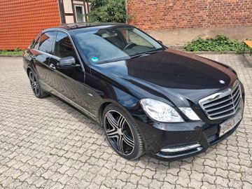 Mercedes E 200 - 2
