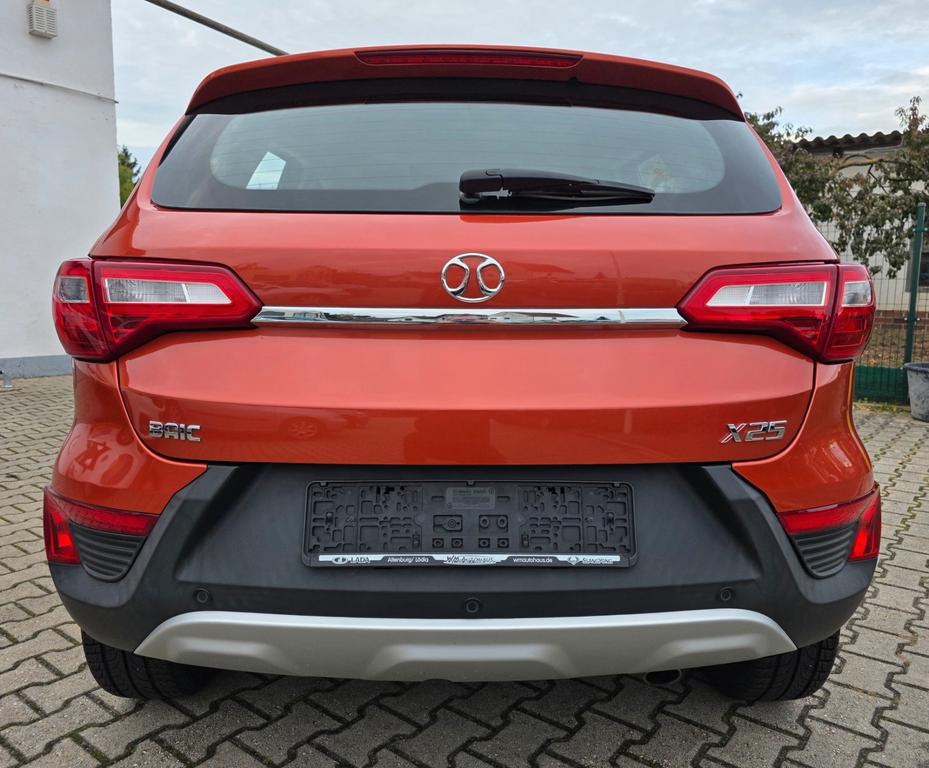 BAIC Senova X25