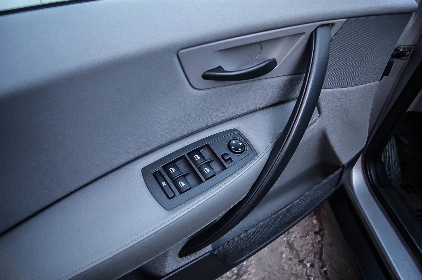 Fahrzeugabbildung BMW X3 3.0i 4x4 LEDER XENON NAVI RENTNER 1.BESITZ