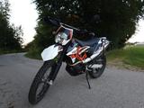 KTM 690 Enduro R tiefer gelegt - KTM ENDURO 690 R