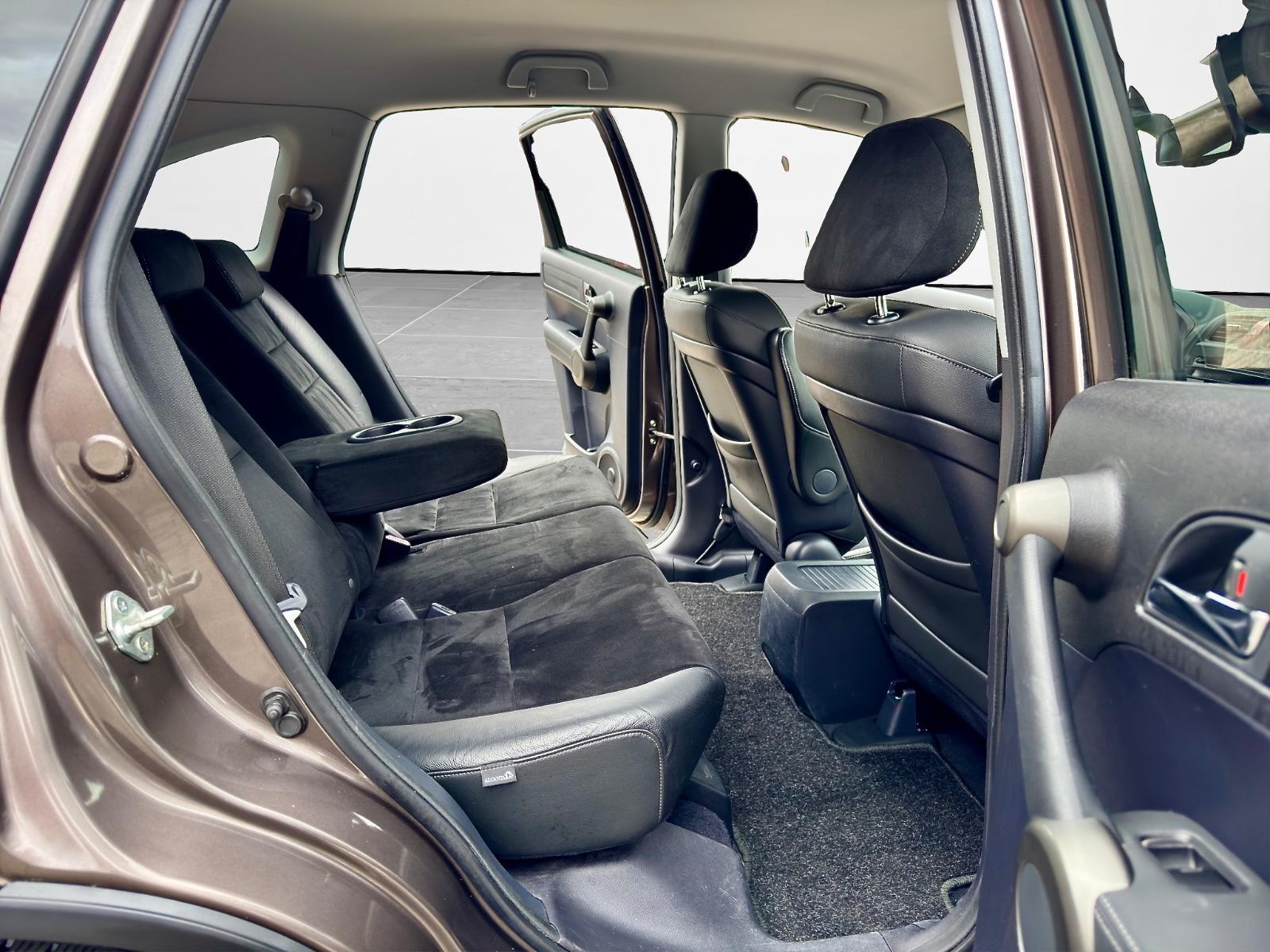 HONDA CR-V 2.2 i-DTEC 150ch 4X4 - CUIR - CHAUFFAGE AUXILIAIRE - SIÈGES CHAUFFANTS - ATTELAGE - CLIM BIZONE