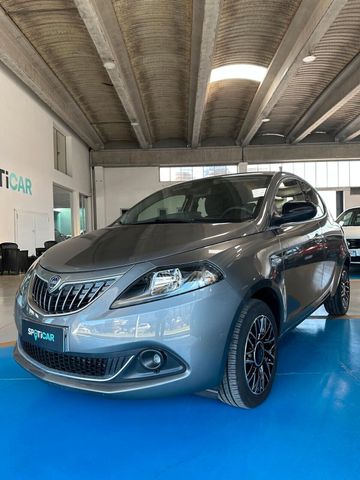 Inne Lancia YPSILON 1.0 Platino 2024 KM AZIEND TELECA