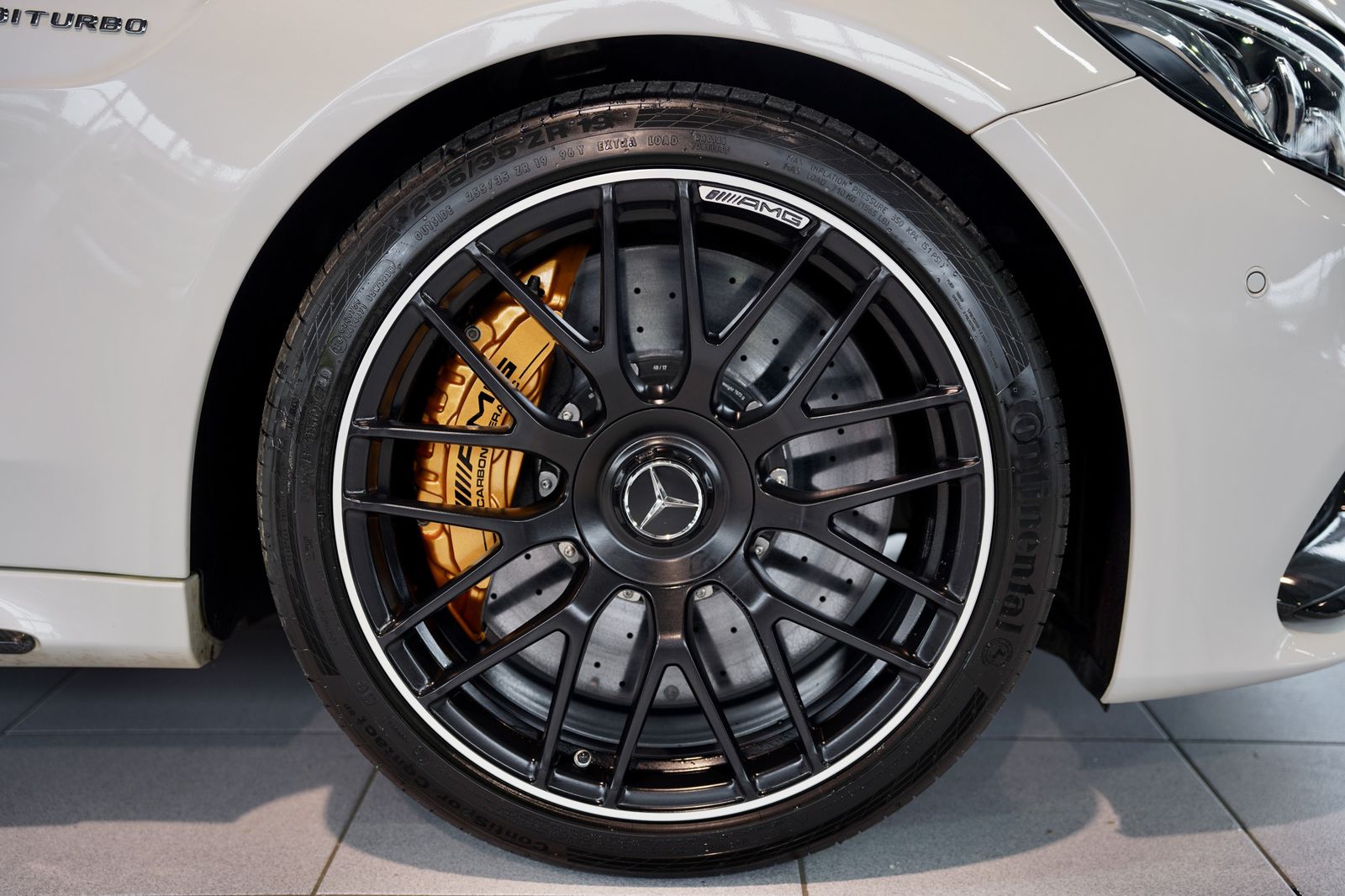 Mercedes Benz C 63 Amg