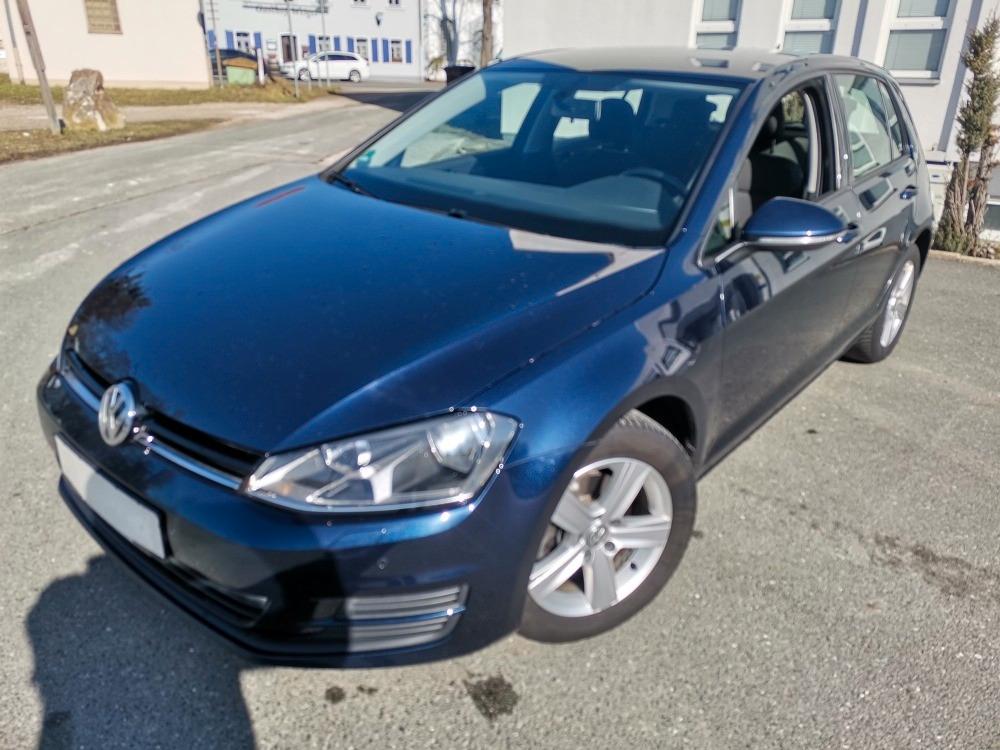 Volkswagen +Golf VII+Comfortline+Navi+SHZ+PDC