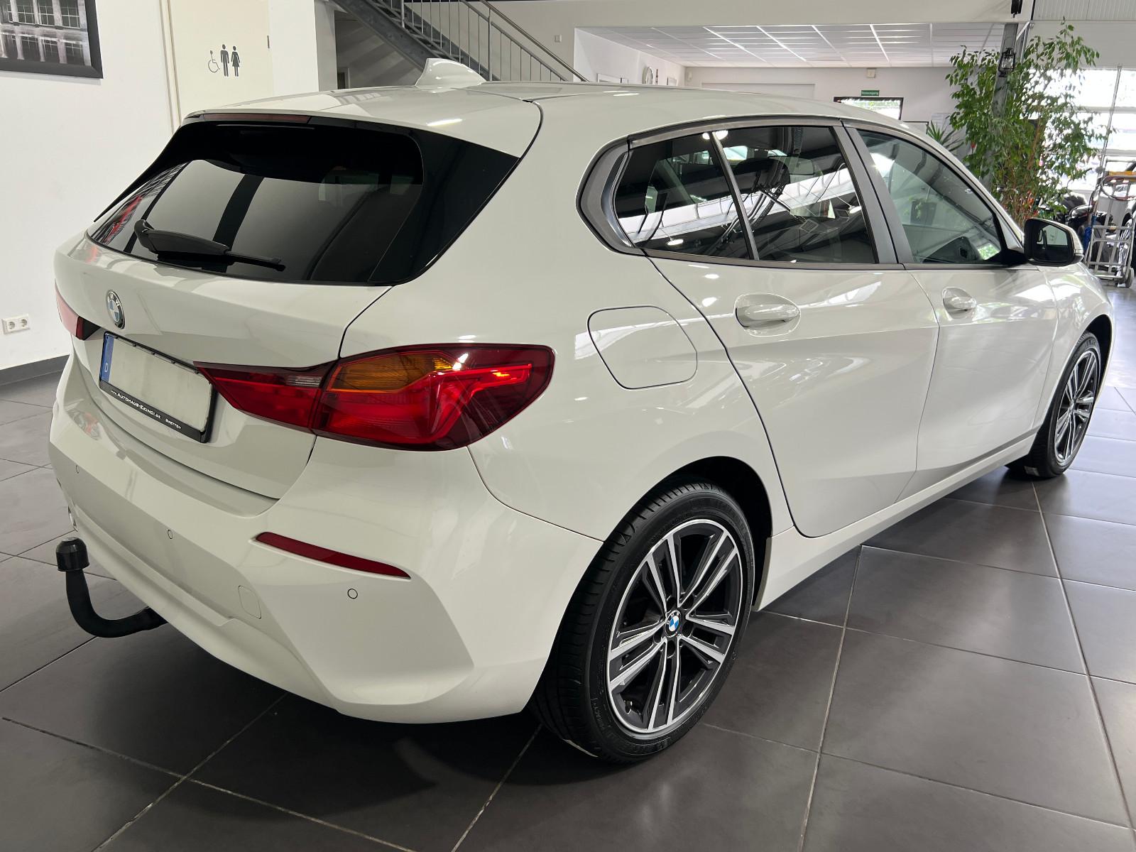 BMW 116 d Lim. Automatik **Navi*AHK*SHZ*PDC**, миниатюра 6